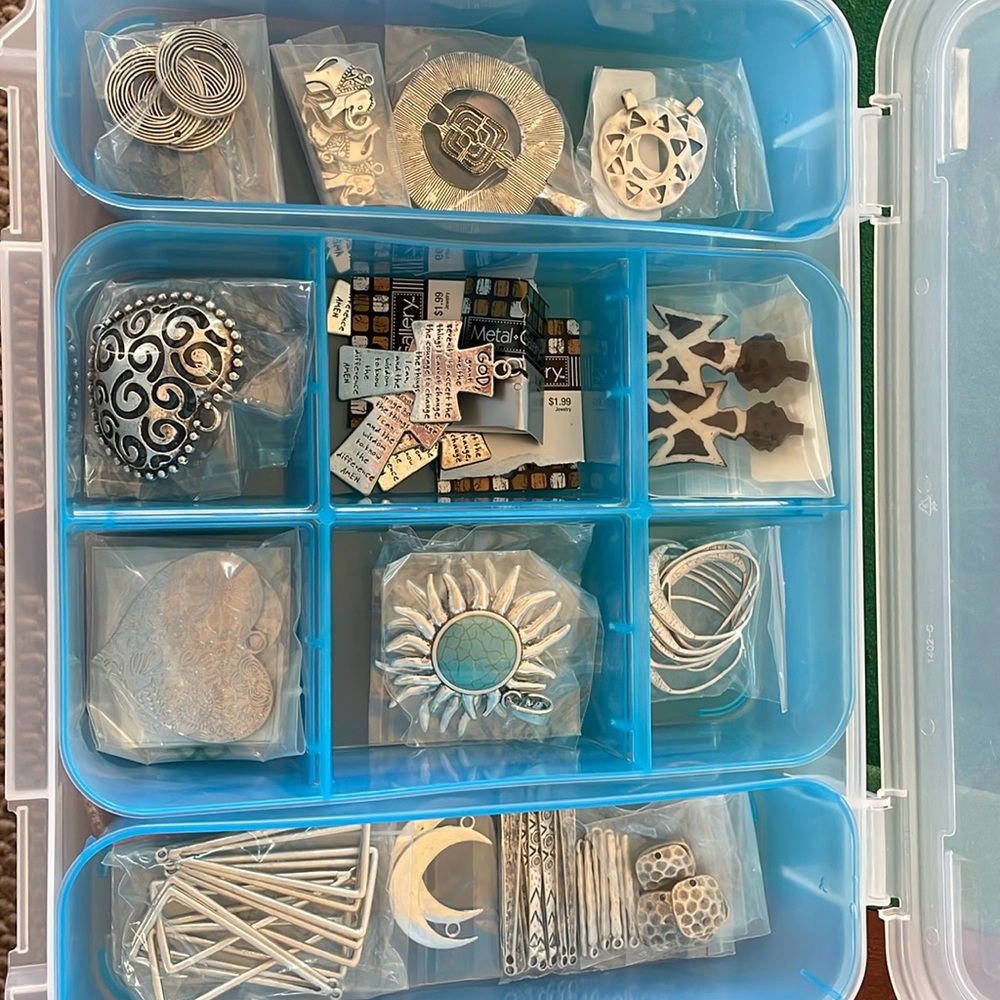 Mixed items to make necklaces or earrings. Mostly purchased through Etsy